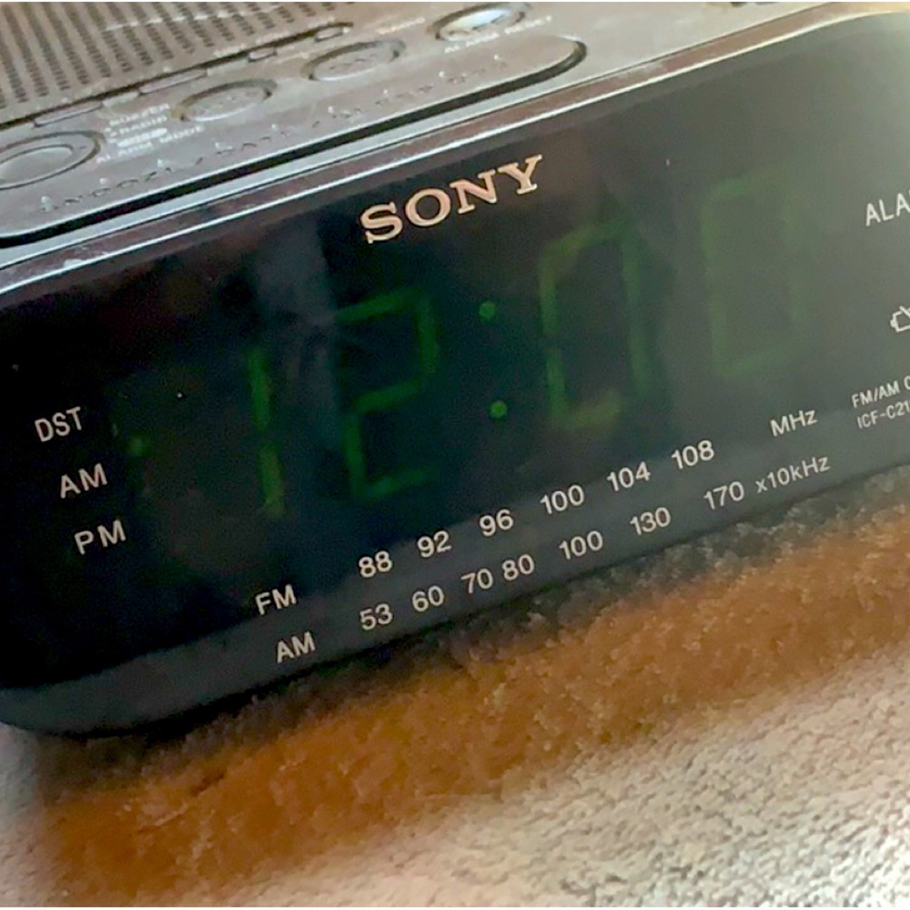 Sony Clock